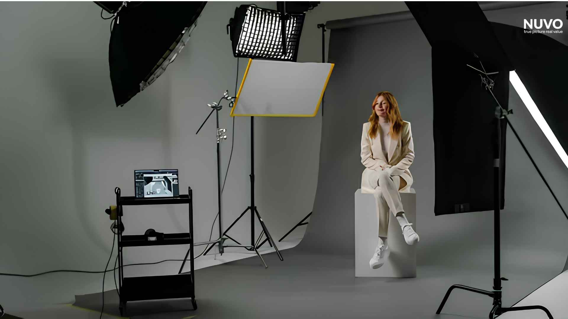 chup-anh-nguoi-mau-nuvo-studio